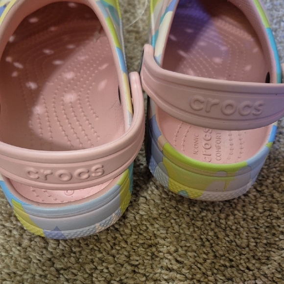 CROCS Pink and Blue Sandals Dreamy Watercolor Design - Picture 4 of 5
